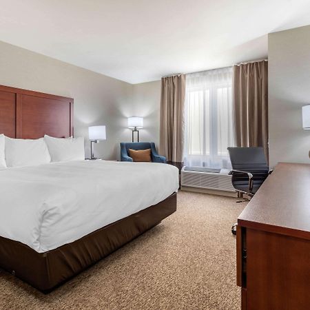 Comfort Inn & Suites Greater Napanee Exteriér fotografie