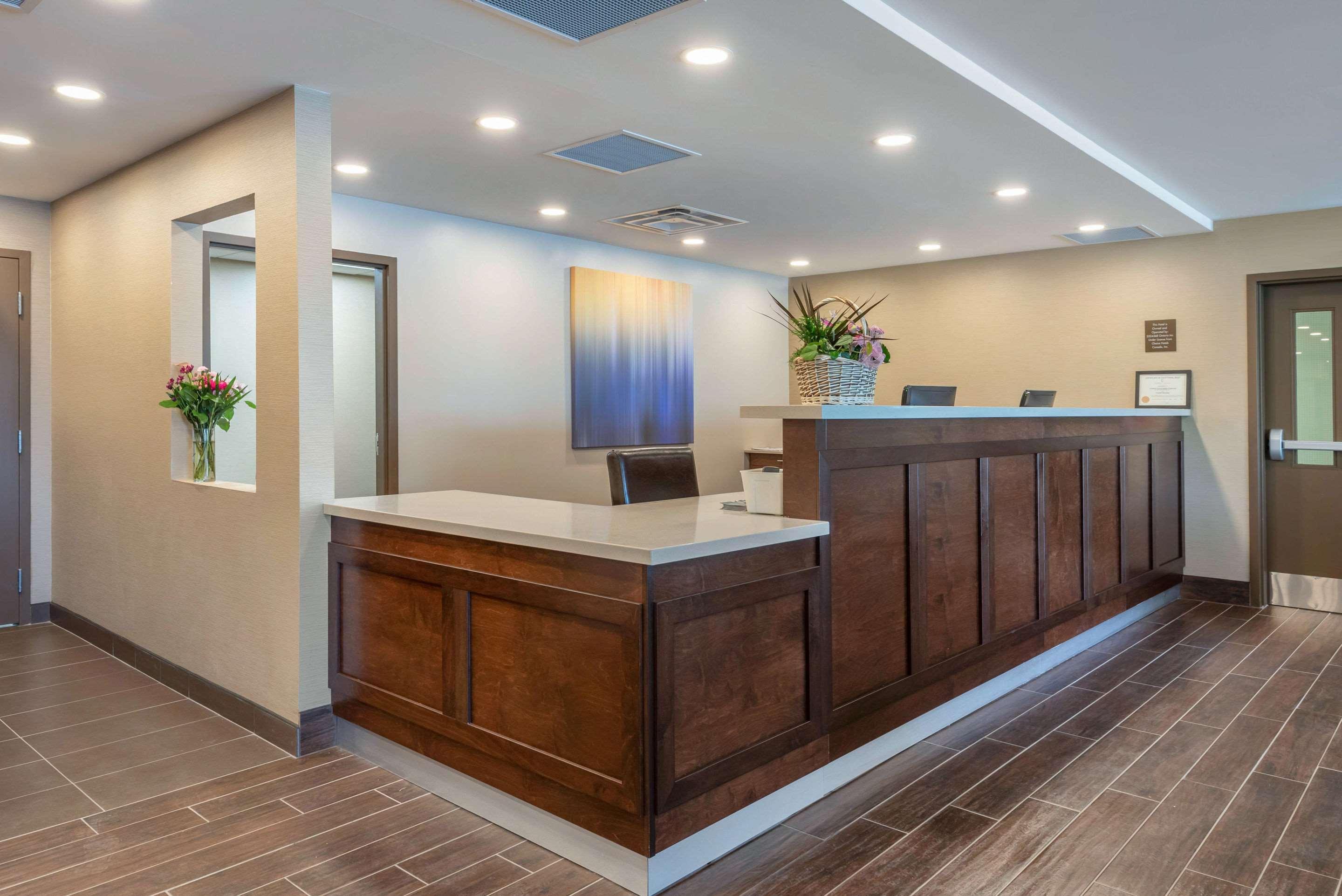 Comfort Inn & Suites Greater Napanee Exteriér fotografie
